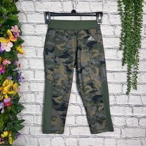 ••💙2/$40💙Adidas Techfit Camo Printed Cropped Athletic Pants Size XS